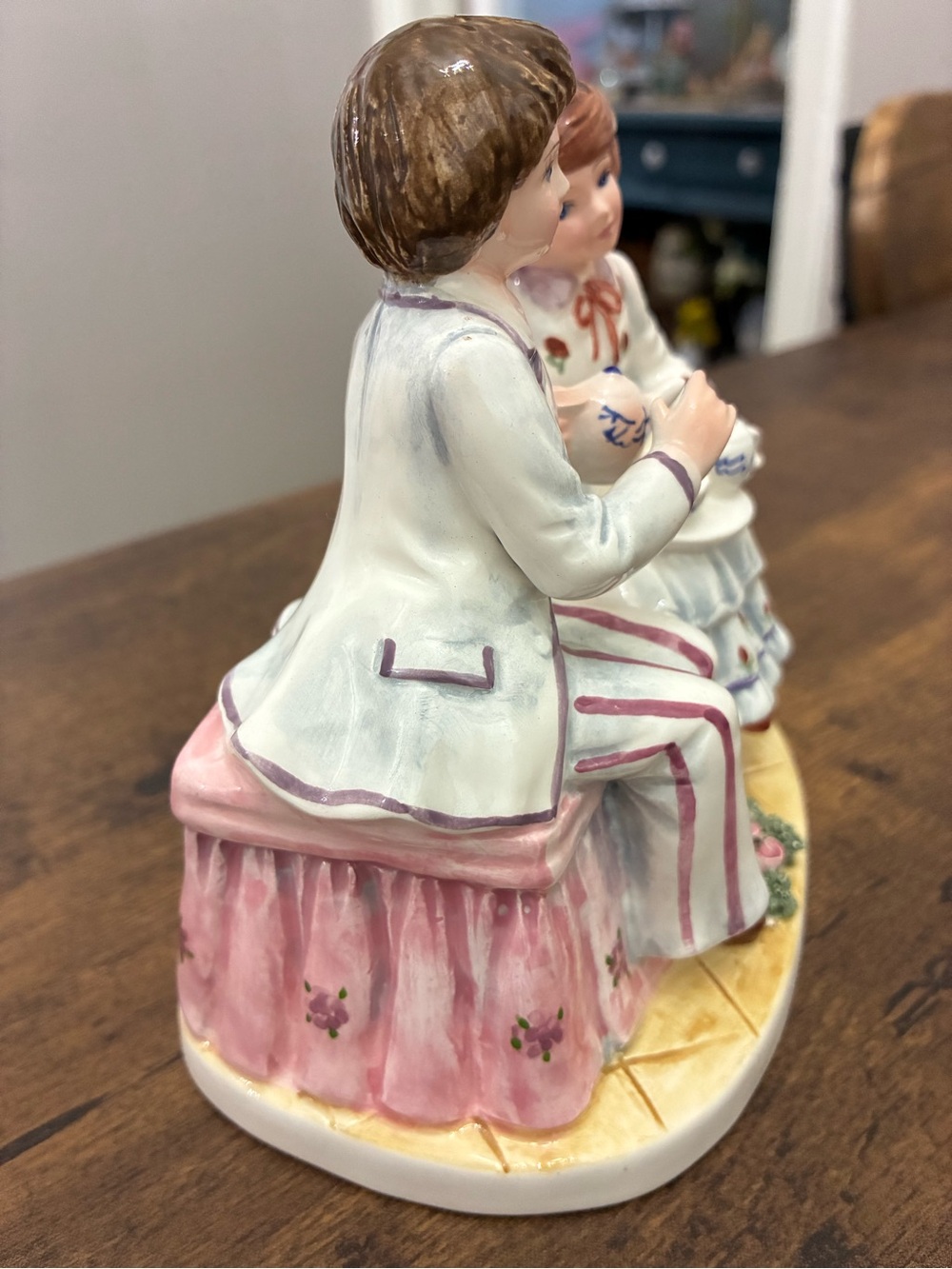 1996 Lefton Yamada “Tea for Two” Victorian Figurine Music Box - Picture 4 of 14